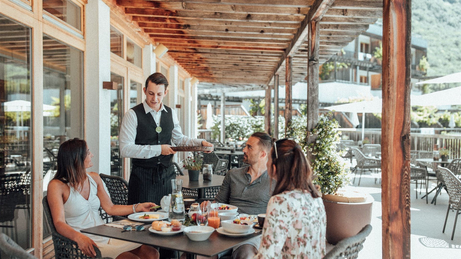 Wellness hotel in Alto Adige: il theiner’s garten! Wellness hotel in Alto Adige: il theiner’s garten!